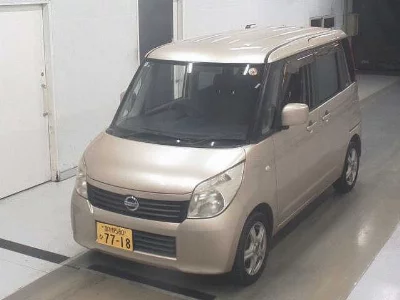 NISSAN ROOX