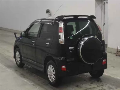 DAIHATSU TERIOS KID