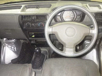 NISSAN CLIPPER