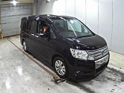 Honda STEPWGN SPADA