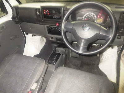 NISSAN CLIPPER