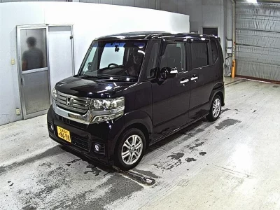 Honda N BOX CUSTOM
