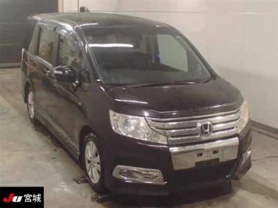Honda STEPWGN SPADA
