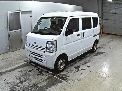 NISSAN NV100 CLIPPER