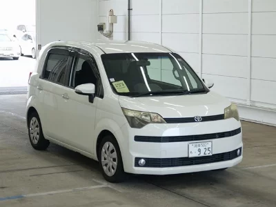 Toyota Spade