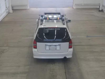 Mitsubishi CHARIOT GRANDIS