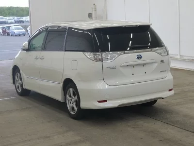 Toyota Estima Hybrid