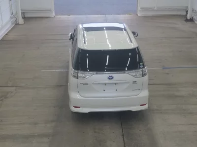 Toyota Estima Hybrid