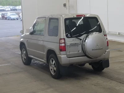 Mitsubishi Pajero Mini