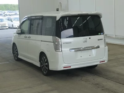 Honda STEPWGN SPADA