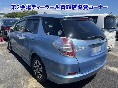 Honda FIT SHUTTLE HYBRID