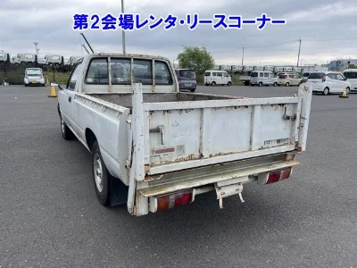 TOYOTA HILUX PICK UP