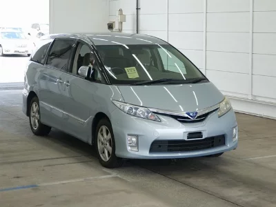 Toyota Estima Hybrid