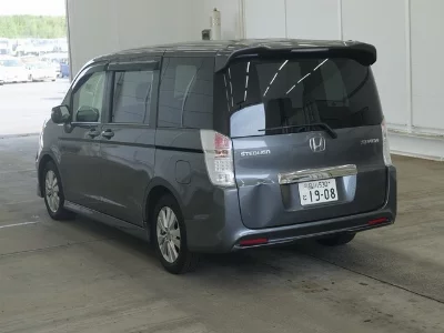 Honda STEPWGN SPADA