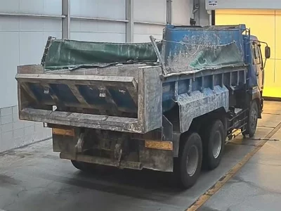 NISSAN UD