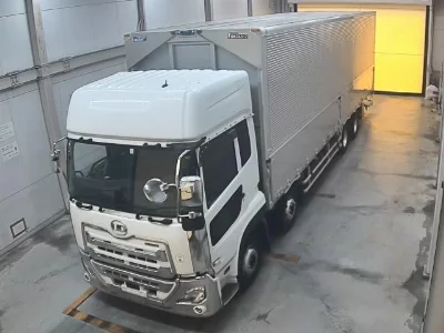 NISSAN UD