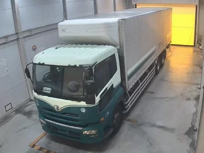 NISSAN UD