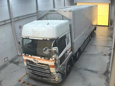 NISSAN UD