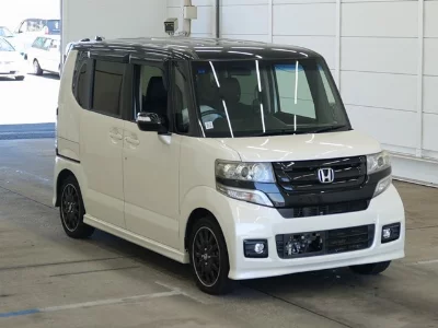 Honda N BOX CUSTOM