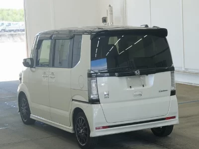 Honda N BOX CUSTOM