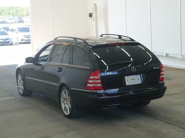 Mercedes-Benz C-Class  с аукциона в Японии