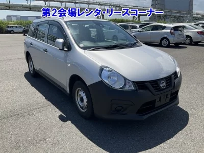 Nissan AD