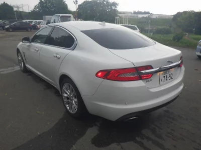 Jaguar XF