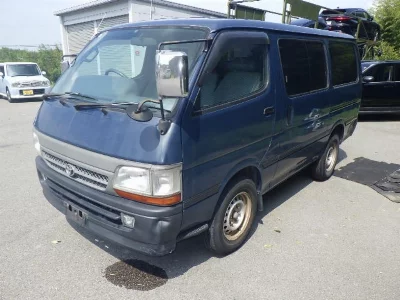 Toyota HiAce Van