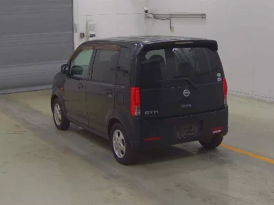 Nissan Otti