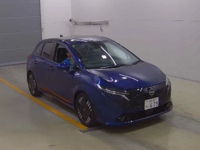 NISSAN AURA