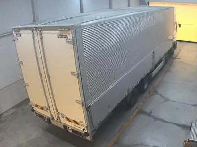 NISSAN UD