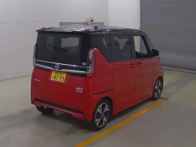 NISSAN ROOX