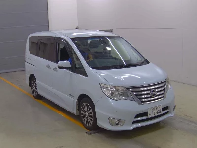 NISSAN SERENA