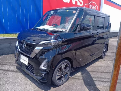 NISSAN ROOX