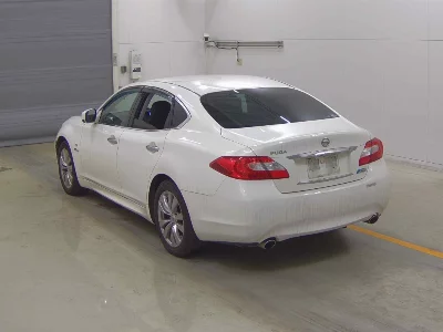 Nissan FUGA HYBRID