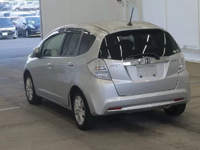 Honda FIT HYBRID