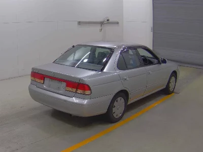 NISSAN SUNNY