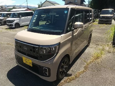 NISSAN ROOX