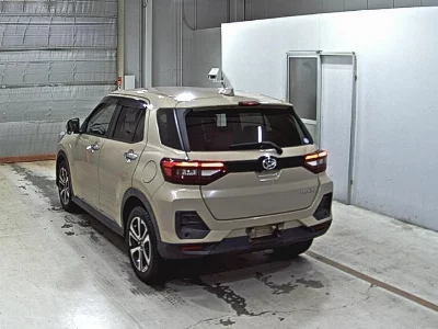 DAIHATSU ROCKY