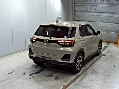 DAIHATSU ROCKY