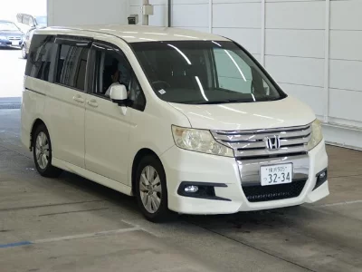 Honda STEPWGN SPADA