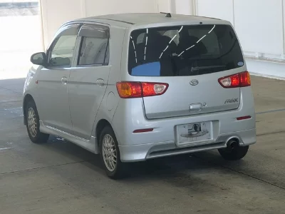 Daihatsu MAX