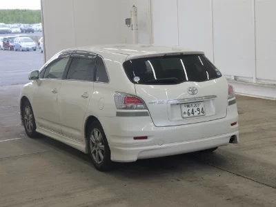 Toyota Mark X Zio