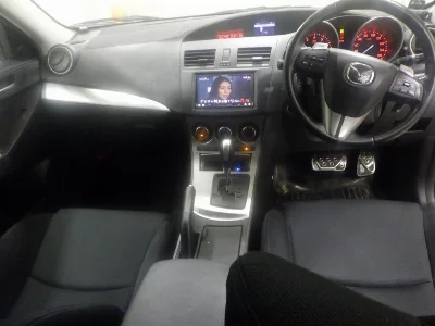 Mazda AXELA SPORT