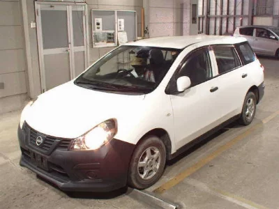 Nissan AD