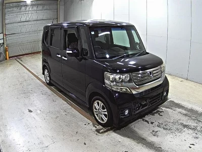 Honda N BOX CUSTOM