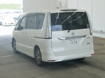 NISSAN SERENA