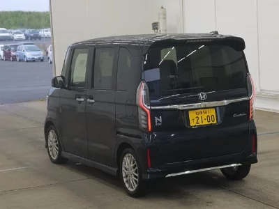 Honda N BOX CUSTOM