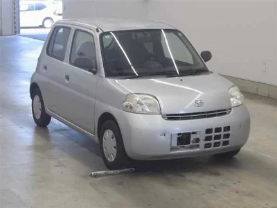 DAIHATSU ESSE