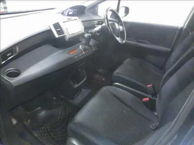 Honda FREED SPIKE
